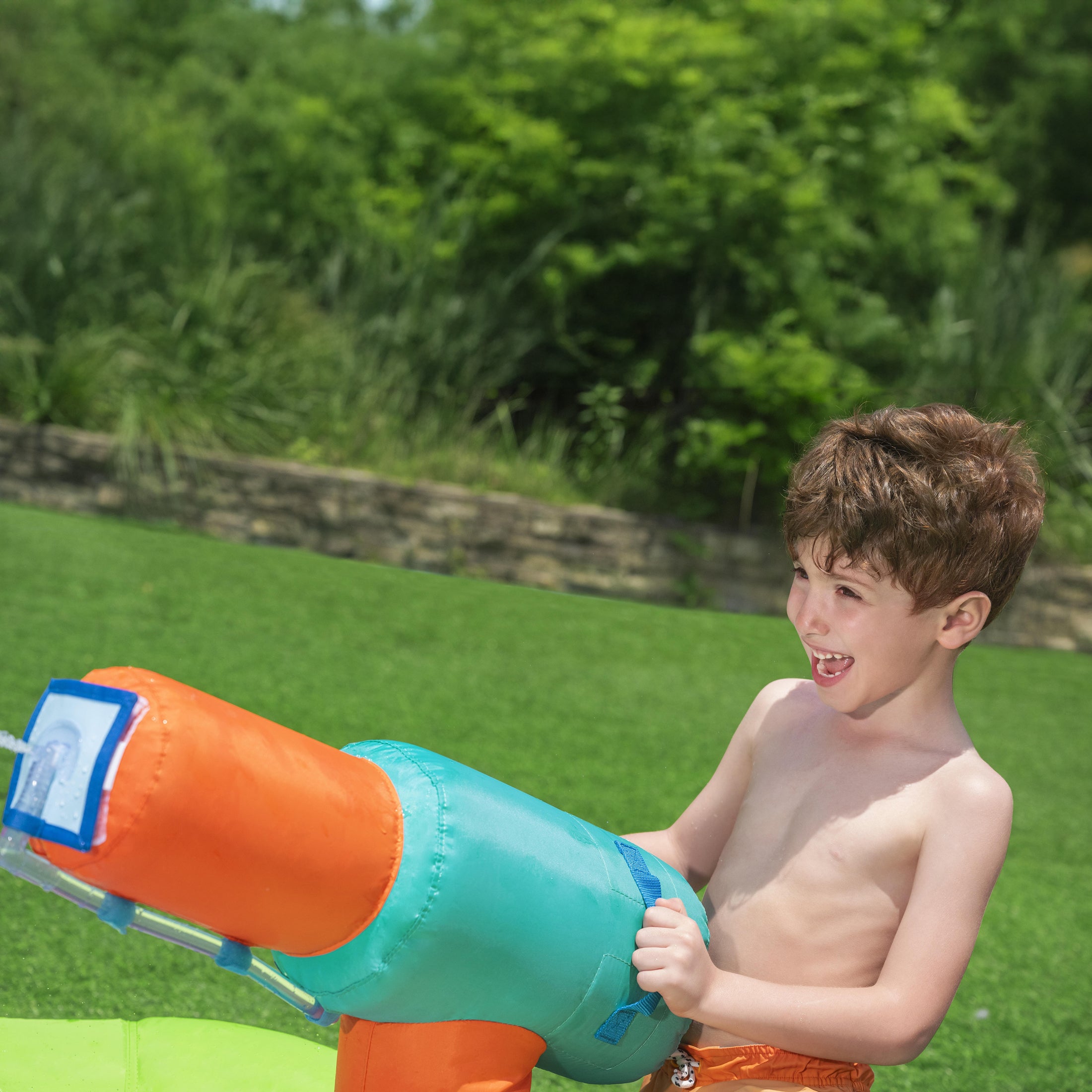 H2OGO! Kids Tropical Outdoor Inflatable Mega Bouncer - Image 5
